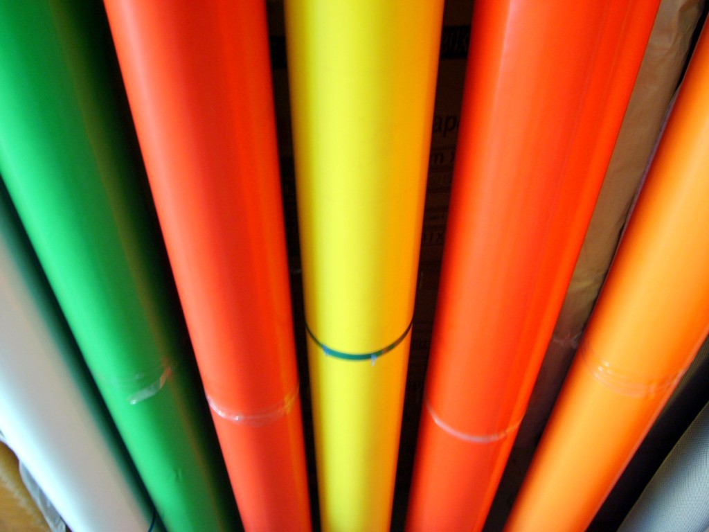 厂家直销供应即时贴广告纸学校幼儿园贴纸界字背胶彩色pvc防水贴