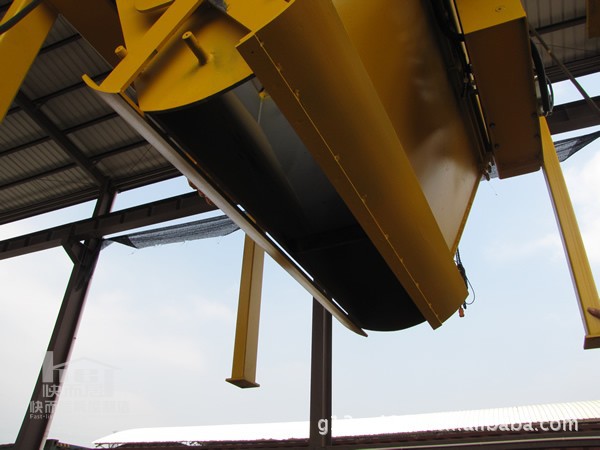 快而居提吊式喂料斗图片_3