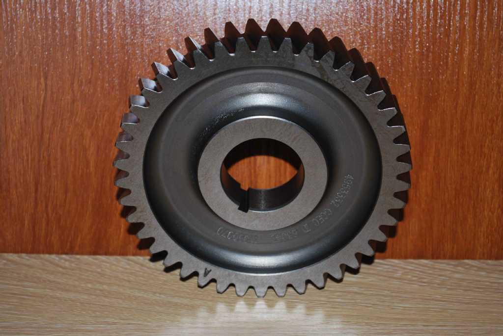 船舶主机k38康明斯发电机配件207253辅助传动齿轮