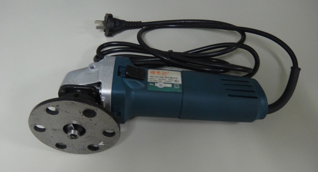 多功能手提式倒角机 相关介绍: 1.