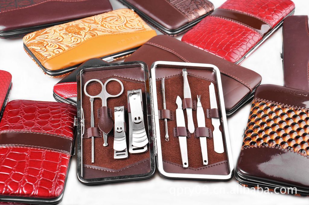 批发家居生活用品礼品用品 女士美容 指甲钳眉夹 美甲工具 套装