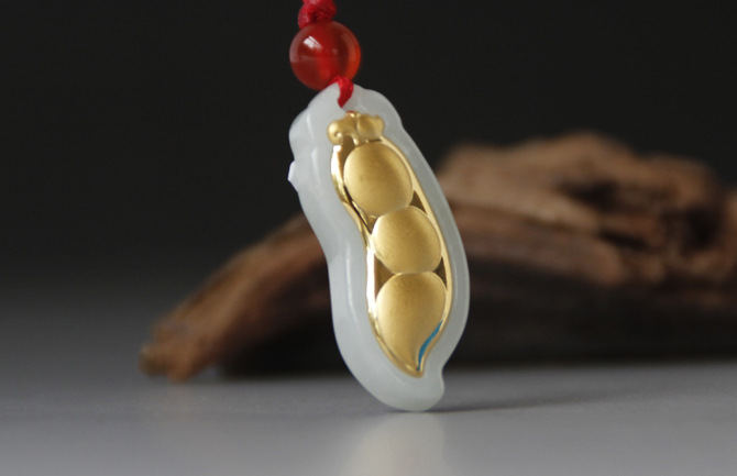 天光墟玉器 天然翡翠金镶玉四季豆挂件豆荚玉坠 玉器批发 jxy290