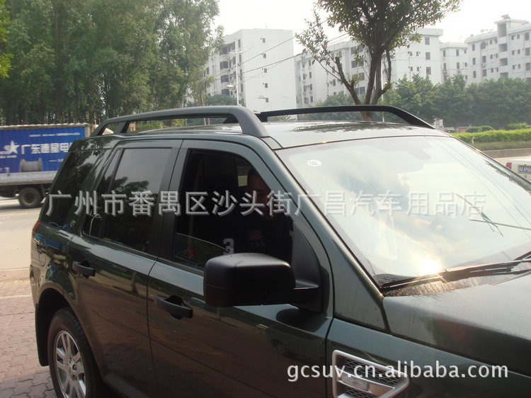 路虎神行者2行李架
