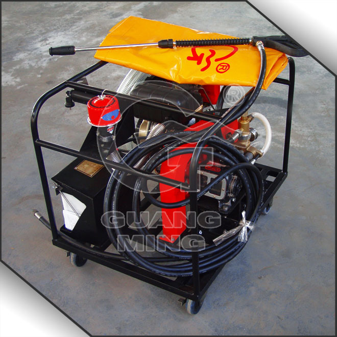 供应溢油分散剂喷洒装置