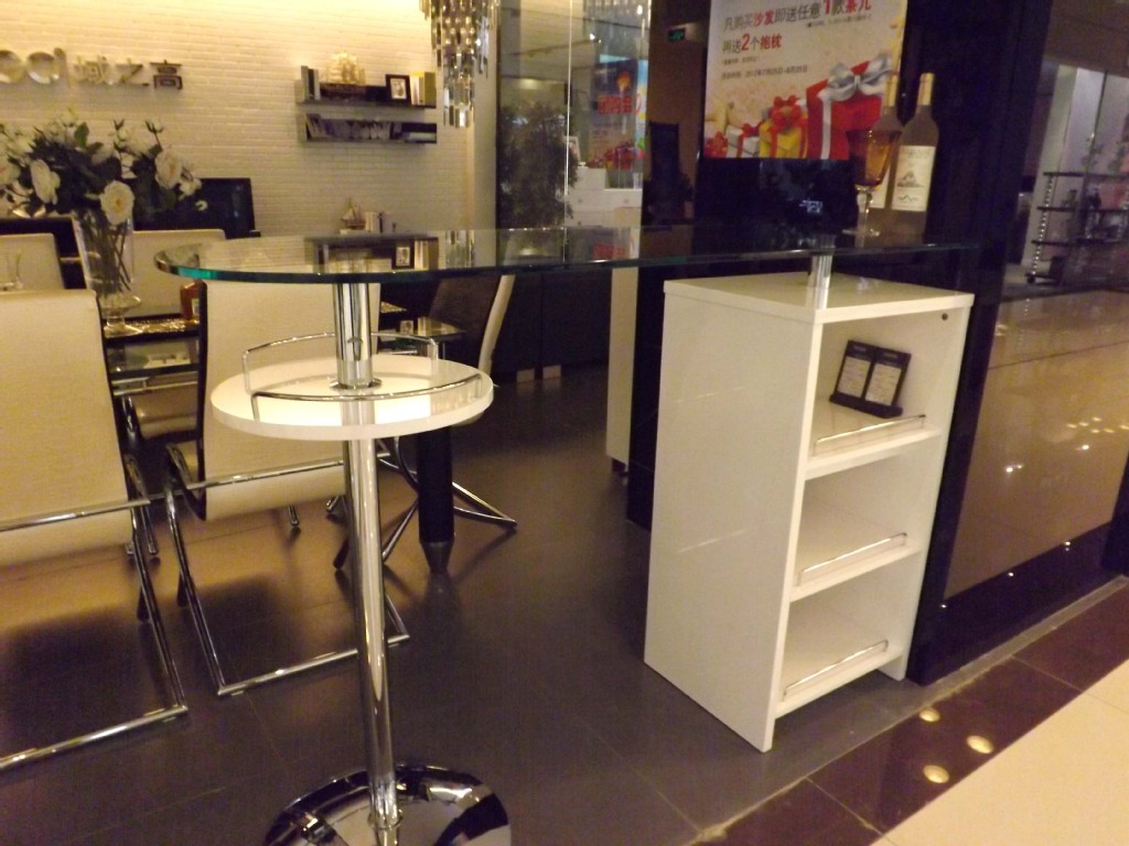 白木清玻璃吧台 12厘米钢化玻璃台面 域之高