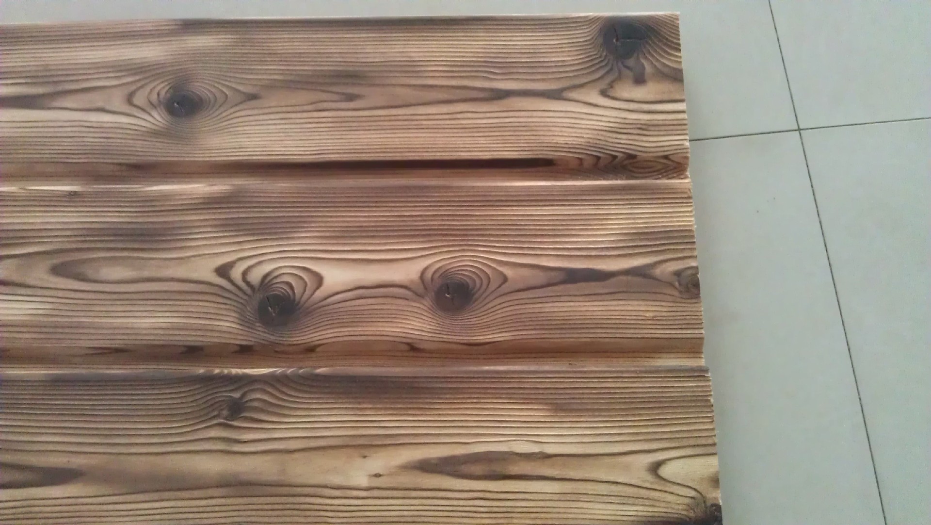 炭化木扣板 实木扣板 墙面板 吊顶木扣板 木屋木扣板 异形扣板
