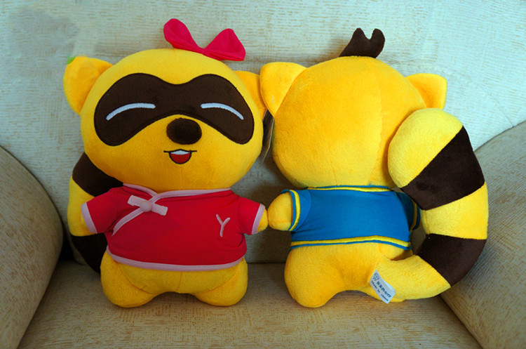 毛绒玩具特大号yy熊歪歪公仔泰迪熊yy情侣婚庆娃娃礼物厂家批发