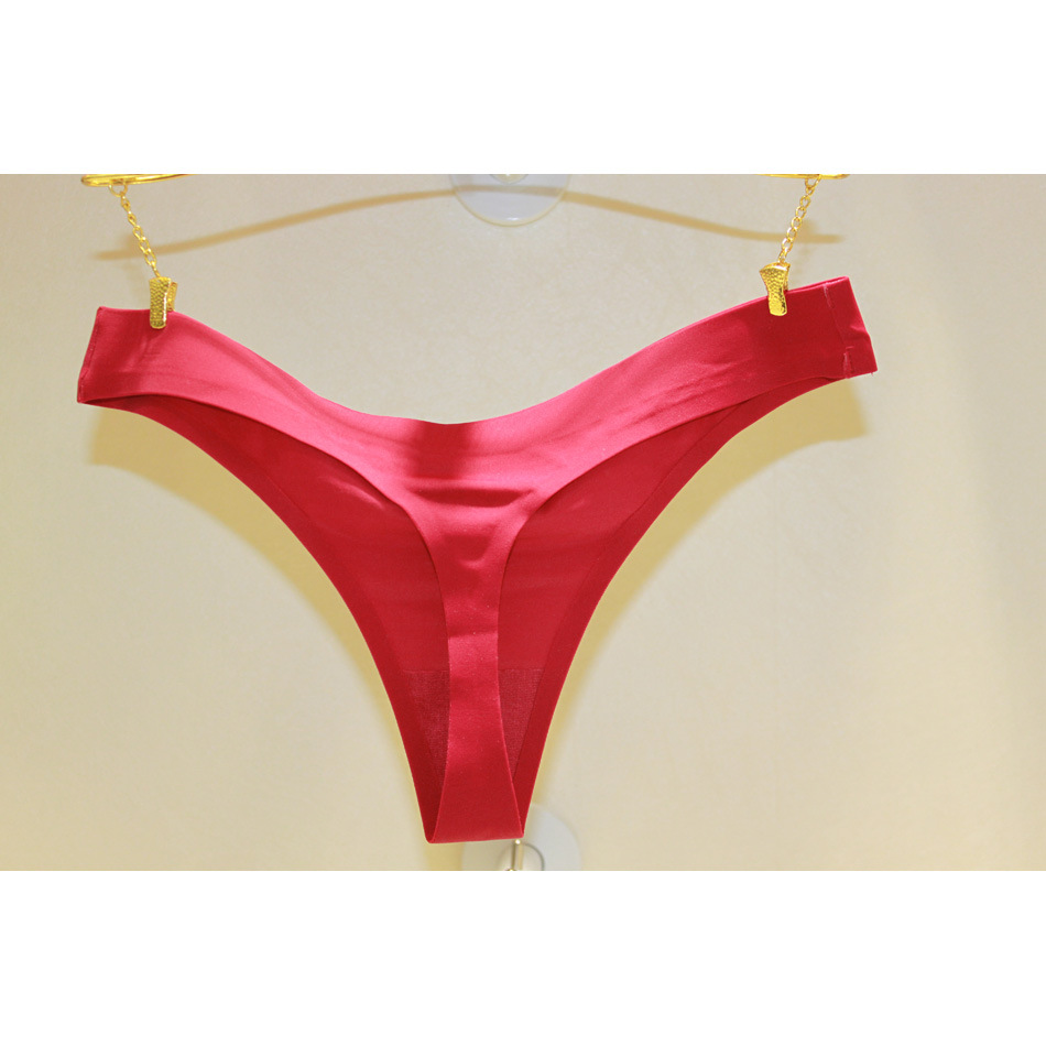 女内裤无痕一片式t裤外贸原单女式t字裤美体提臀无缝少女t裤批发