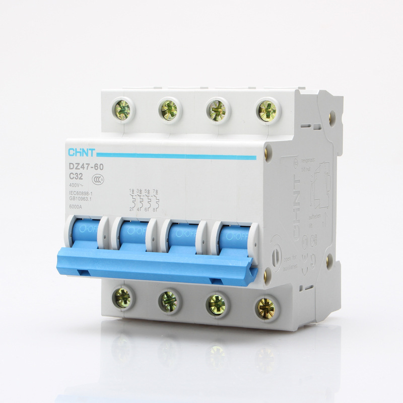 正泰断路器 空气开关 4p dz47-60 32a 小型断路器 空气开关