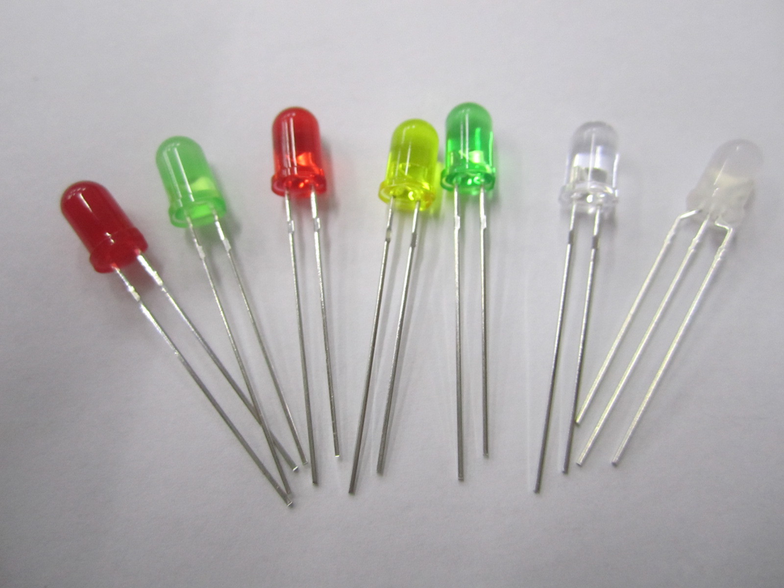 led套管及塑胶件;变压器;rj端口系列;轻触开关;电源开关;电子产品脚垫