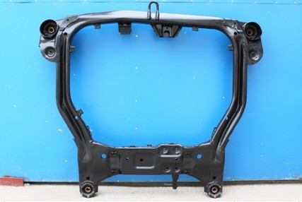 生产供应长安逸动元宝梁