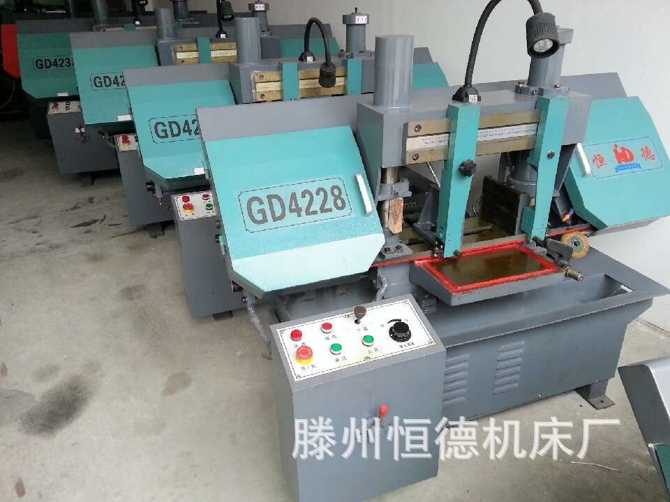 金属液压带锯床 4228可批发 专用锯床设备好品质 高效率 厂家直销