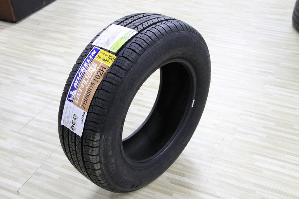 米其林輪胎 汽車輪胎 轎車輪胎 215/65 r16 102h lt hp藍圖花紋