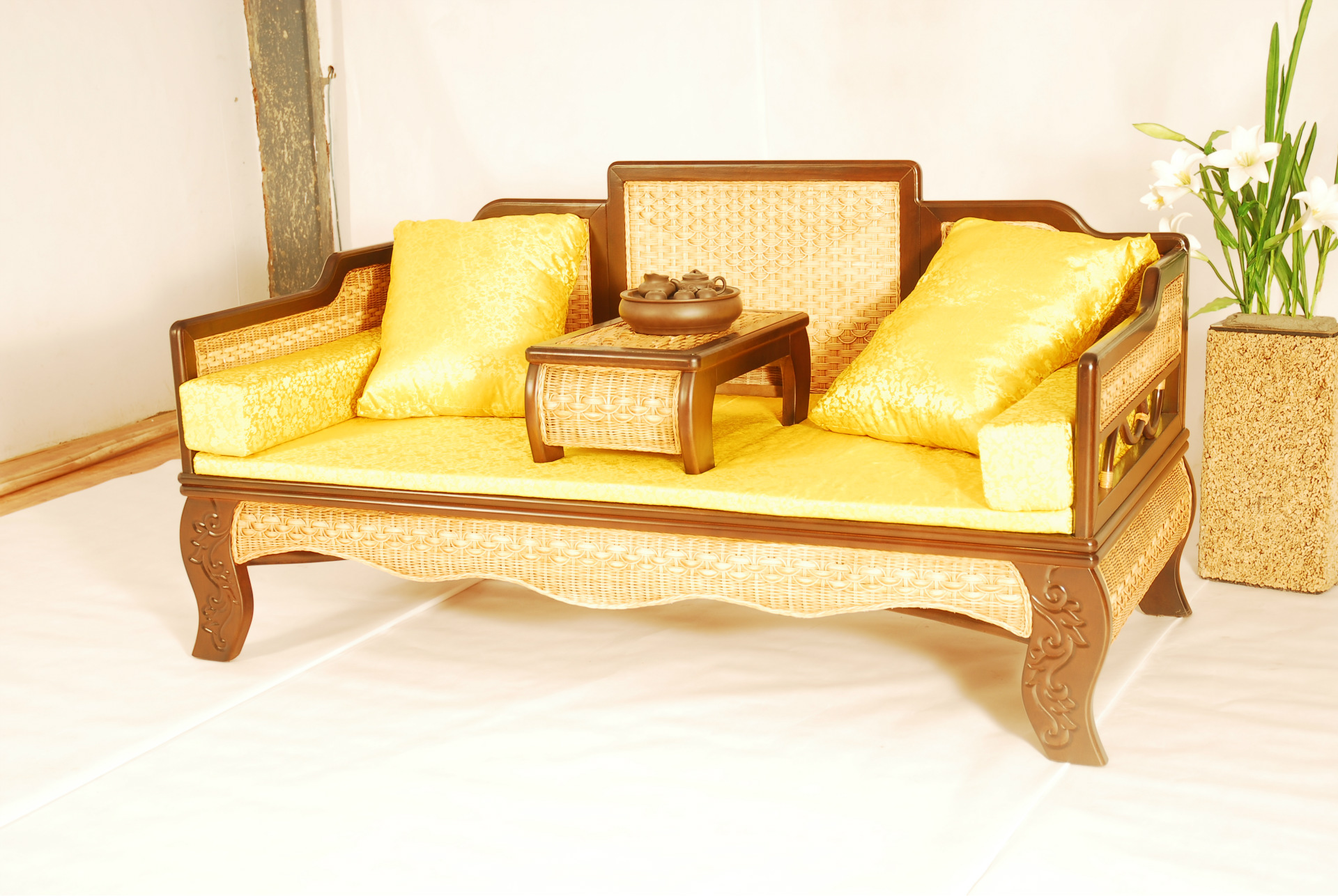 厂家生产直销优质藤制家具 藤制龙榻量大优惠