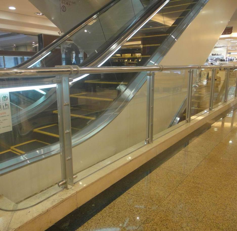 生产高档商务区中庭楼梯不锈钢玻璃护栏杆dms-b6732室内栏杆