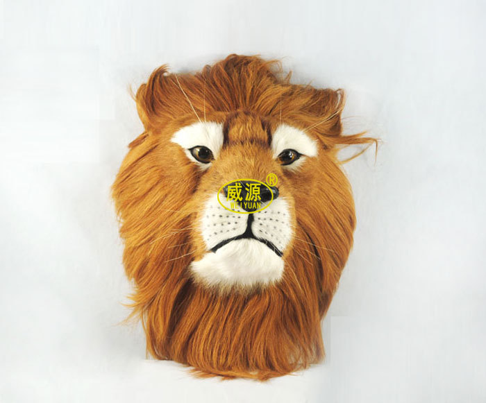 名 称:动物头挂件 狮子头 规 格:33*40*20cm 重 量:600g 材 质:纯手工