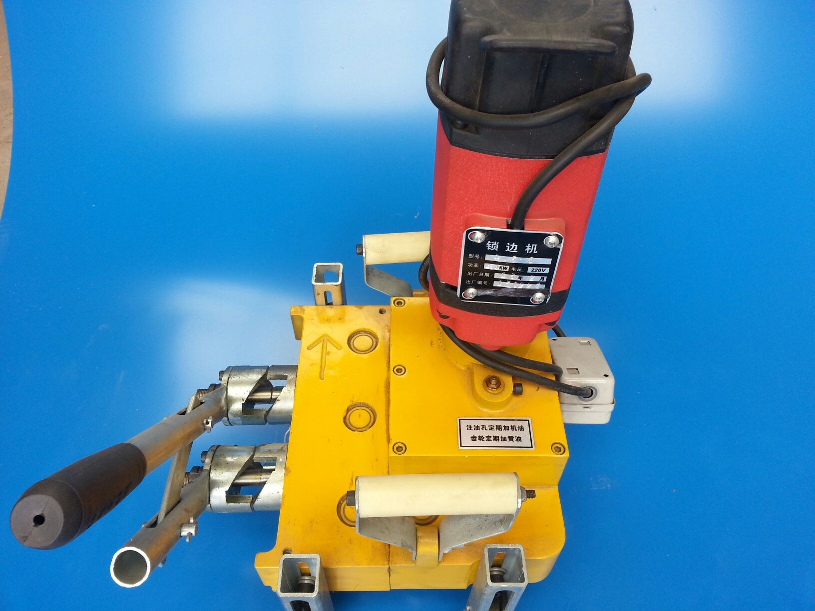 其他建筑钢材 430锁口边 山东晟泰钢构支架厂是一家专业生产轻钢结构