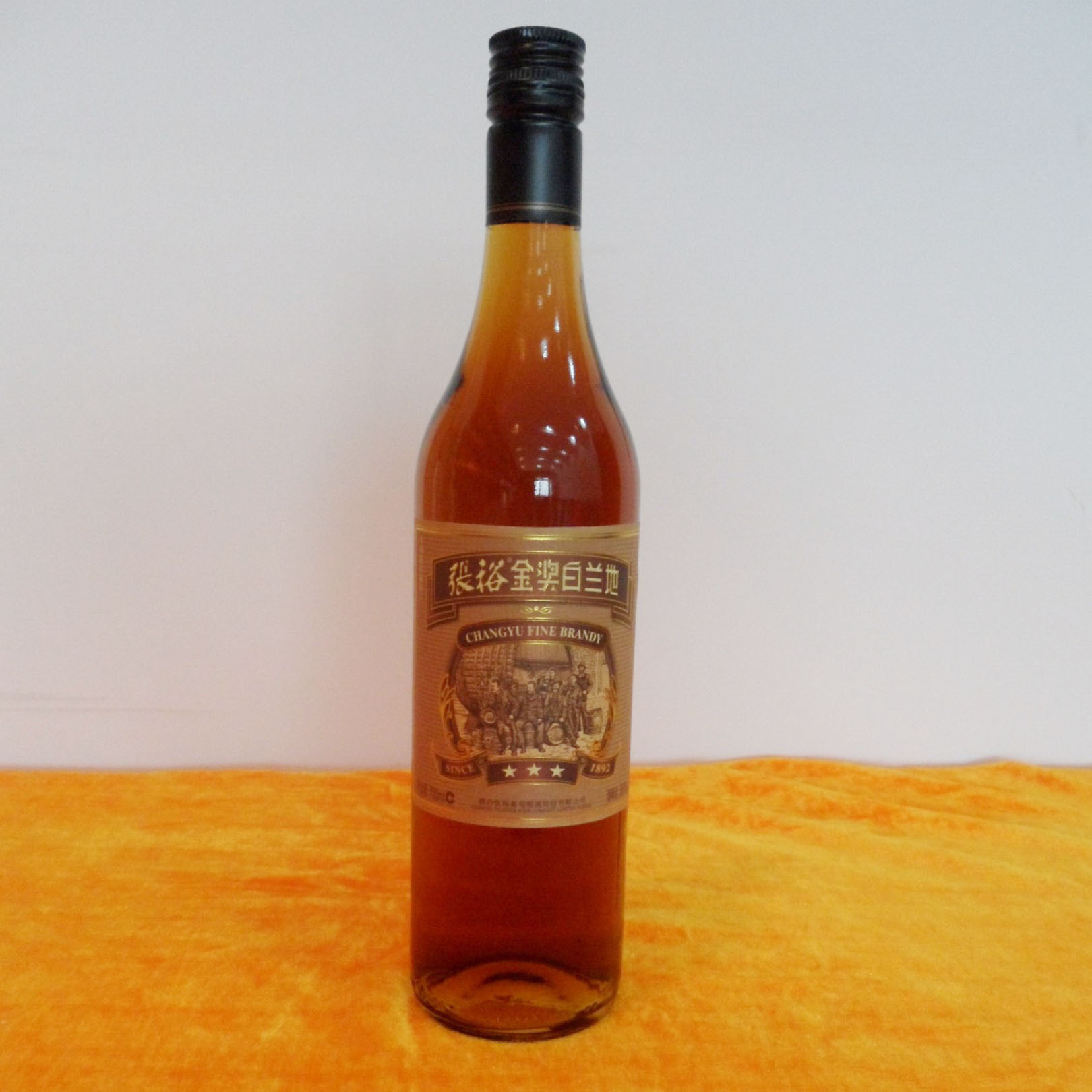 供应批发 700ml38°张裕三星级金奖白兰地