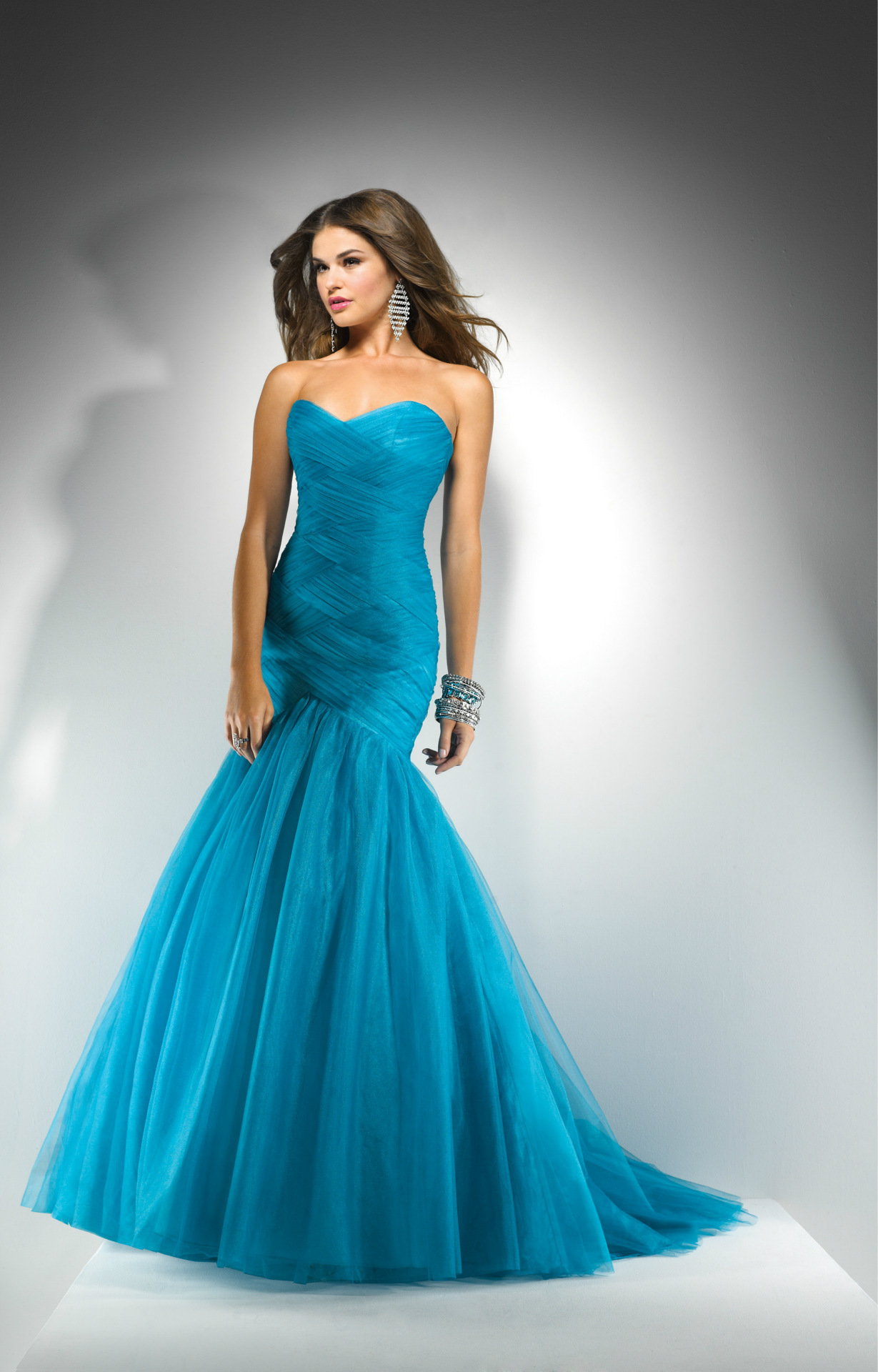 皇室宫廷鱼尾抹胸拖尾网纱抓褶 伴娘礼服裙 苏州韩版新娘婚纱礼服