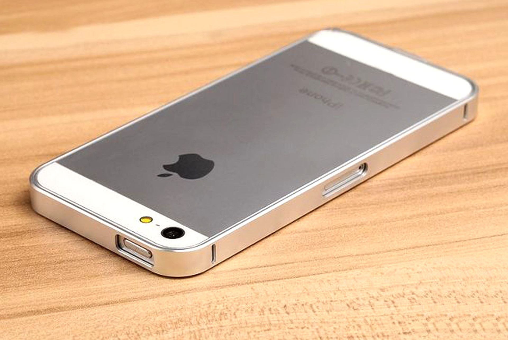 苹果iphone5s新款式0.7mm上螺