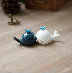 zakka创意情侣摆件 亲吻小鲸鱼 树脂情侣饰品批发 d05004004
