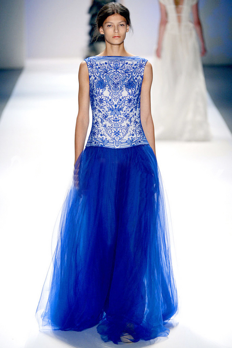 服装鞋帽箱包,钟表眼镜 女装 连衣裙 高档青花瓷绣花 2013夏新款 韩版