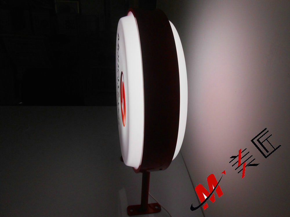 厂家热销r60moneygram吸塑灯箱高品质圆形吸塑灯箱