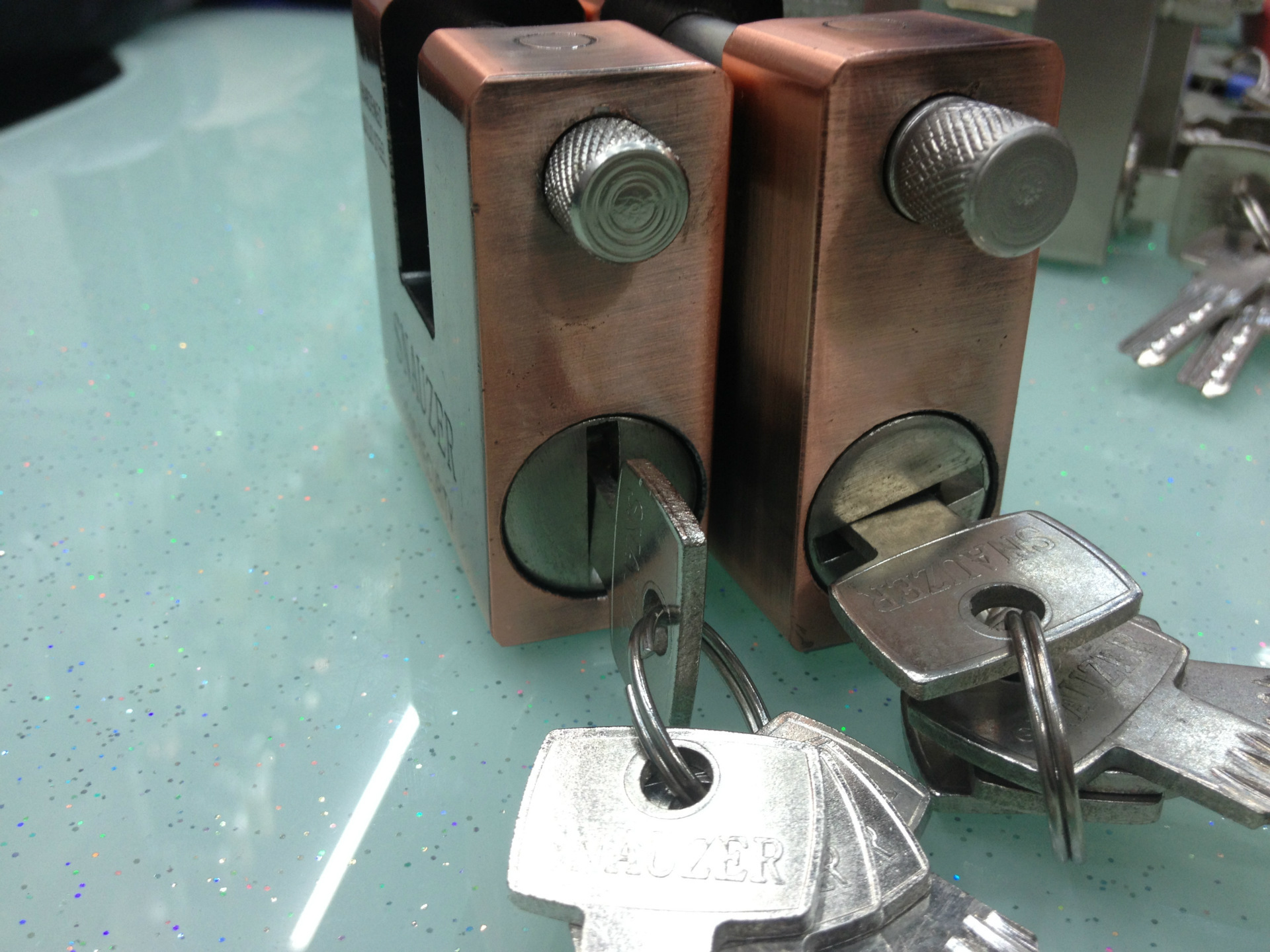 厂家直销巨型钢锁,您的选择是我们较大的支持