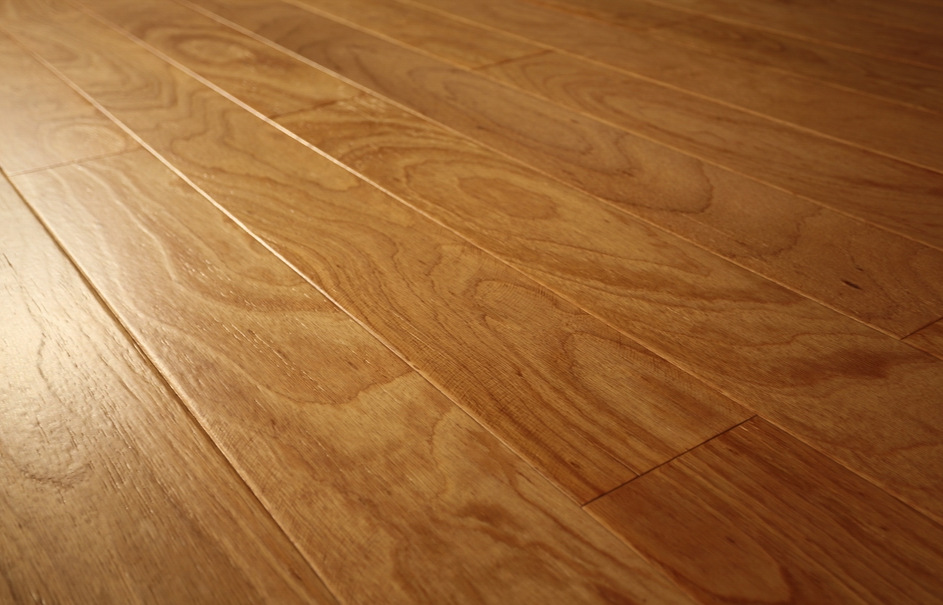 纹理,每一片地板都满布金丝!