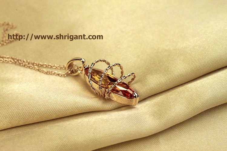 伊泰莲娜 丽晶 时尚 水晶项链