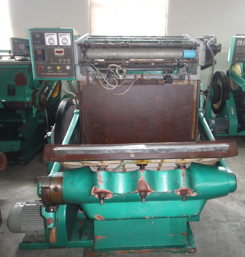 多台940,1100的烫金机