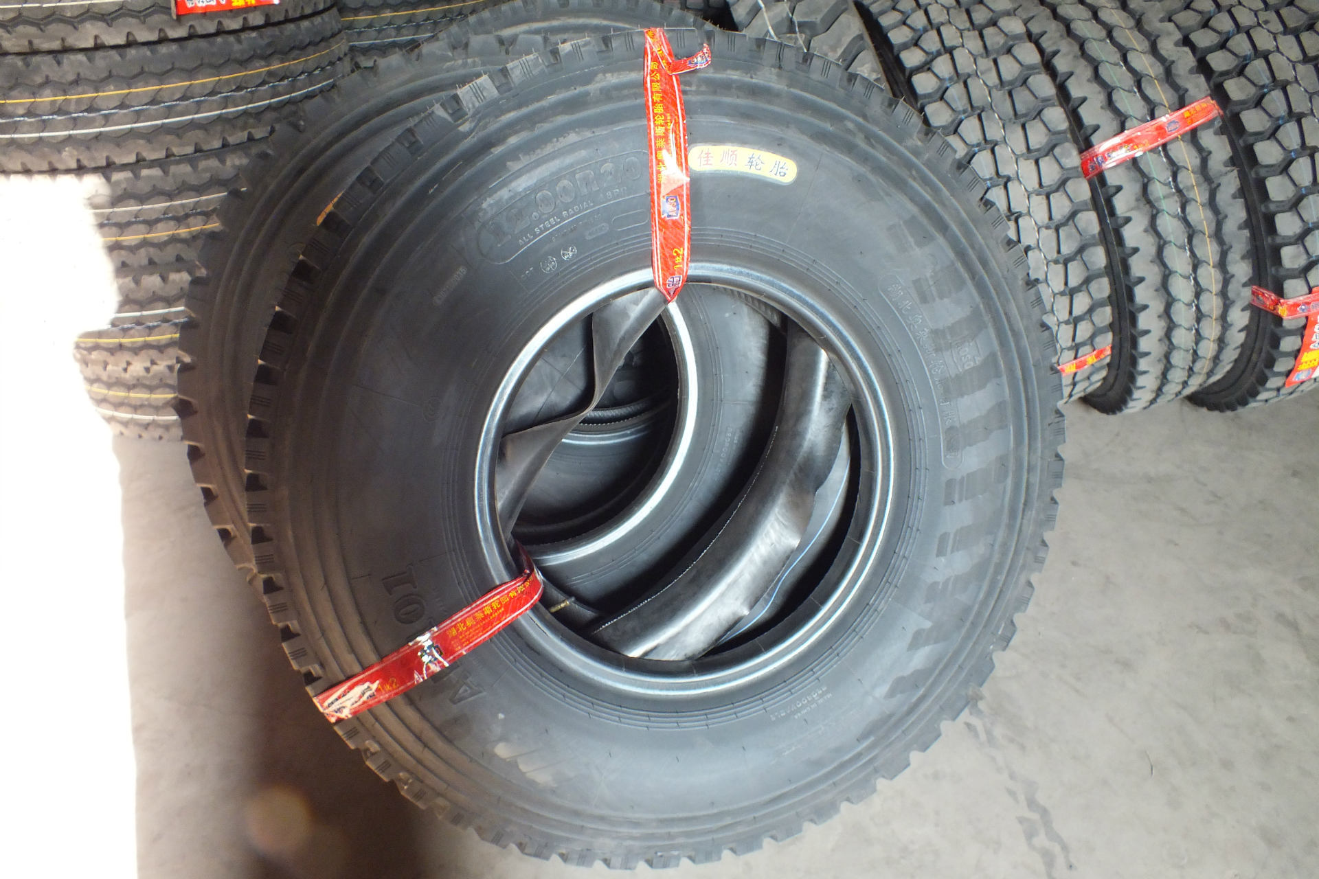 奥莱斯轮胎图片_6
