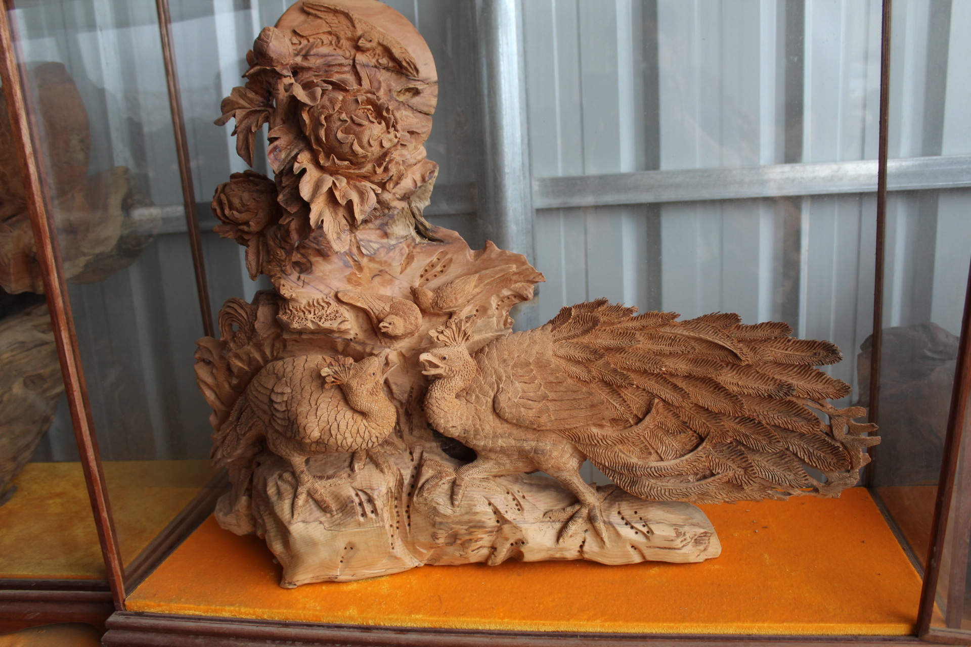 红豆杉木雕凤凰 比翼双飞 富贵花开 工艺品 会所摆件