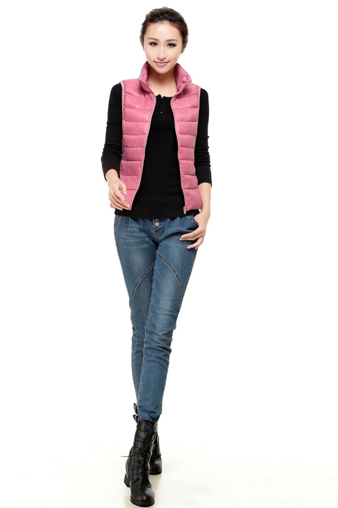 2013新款优衣库羽绒服背心女款轻薄型马甲外套uq078797000
