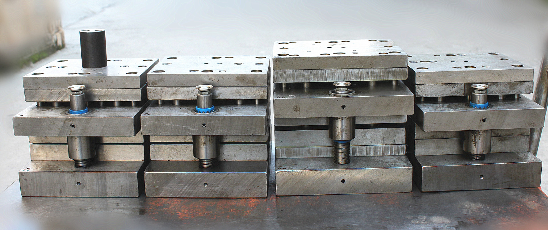 供应普通级进模