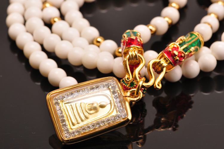 泰国佛牌项链正品 真牛骨 崇迪佛大师开光加持 鎏金嵌珐琅龙头扣