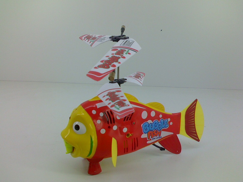 吹泡泡遥控飞鱼3.5通道(带充电)