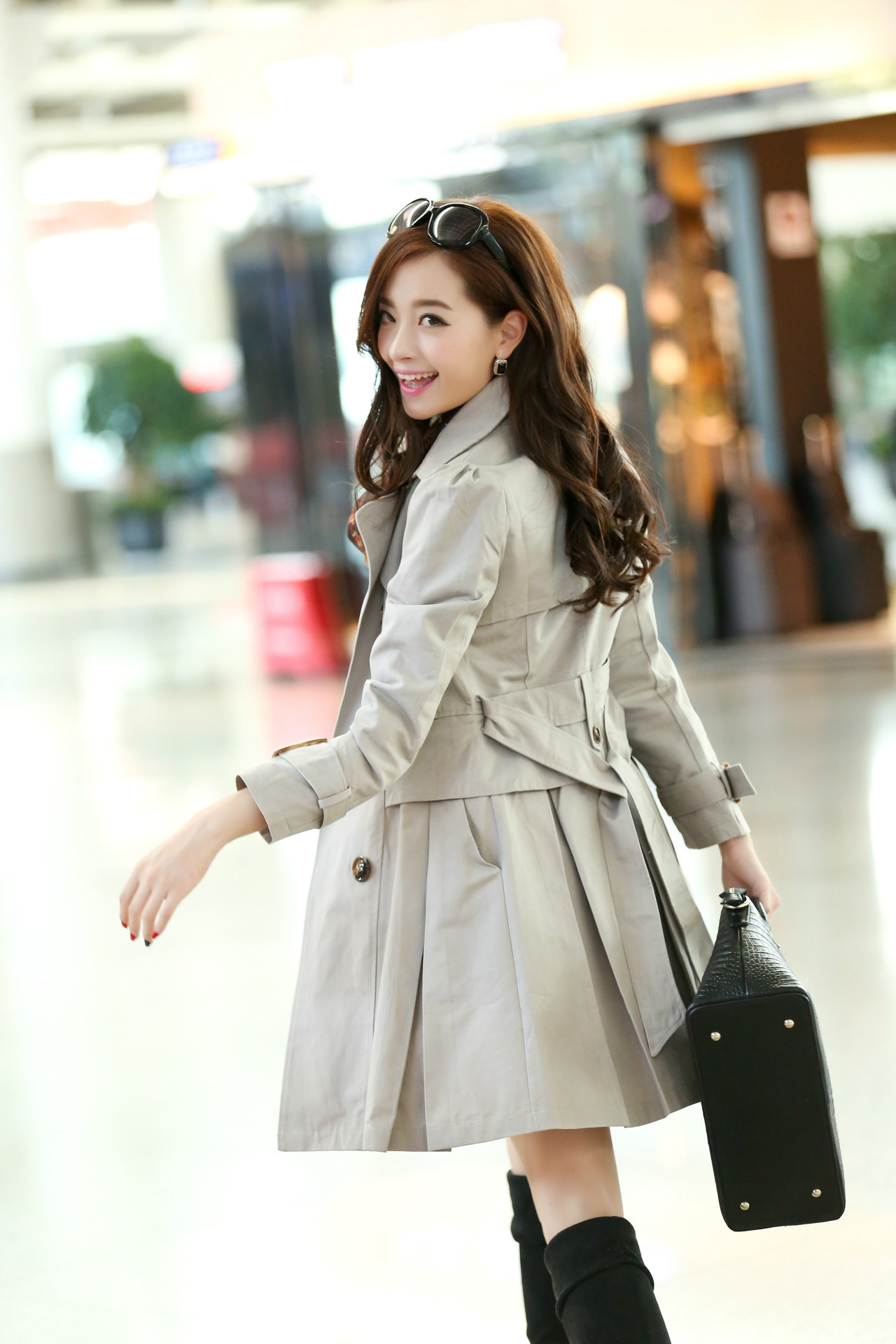 风衣 女式春秋外套 韩版气质修身风衣女2013新款 秋装女式风衣