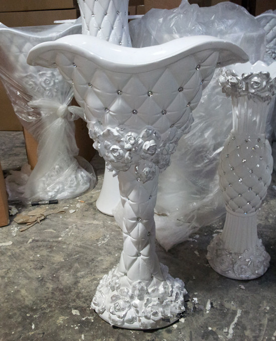 【厂家直销】欧式鱼嘴形状台面花器 插花花器 款式新颖 做工精细