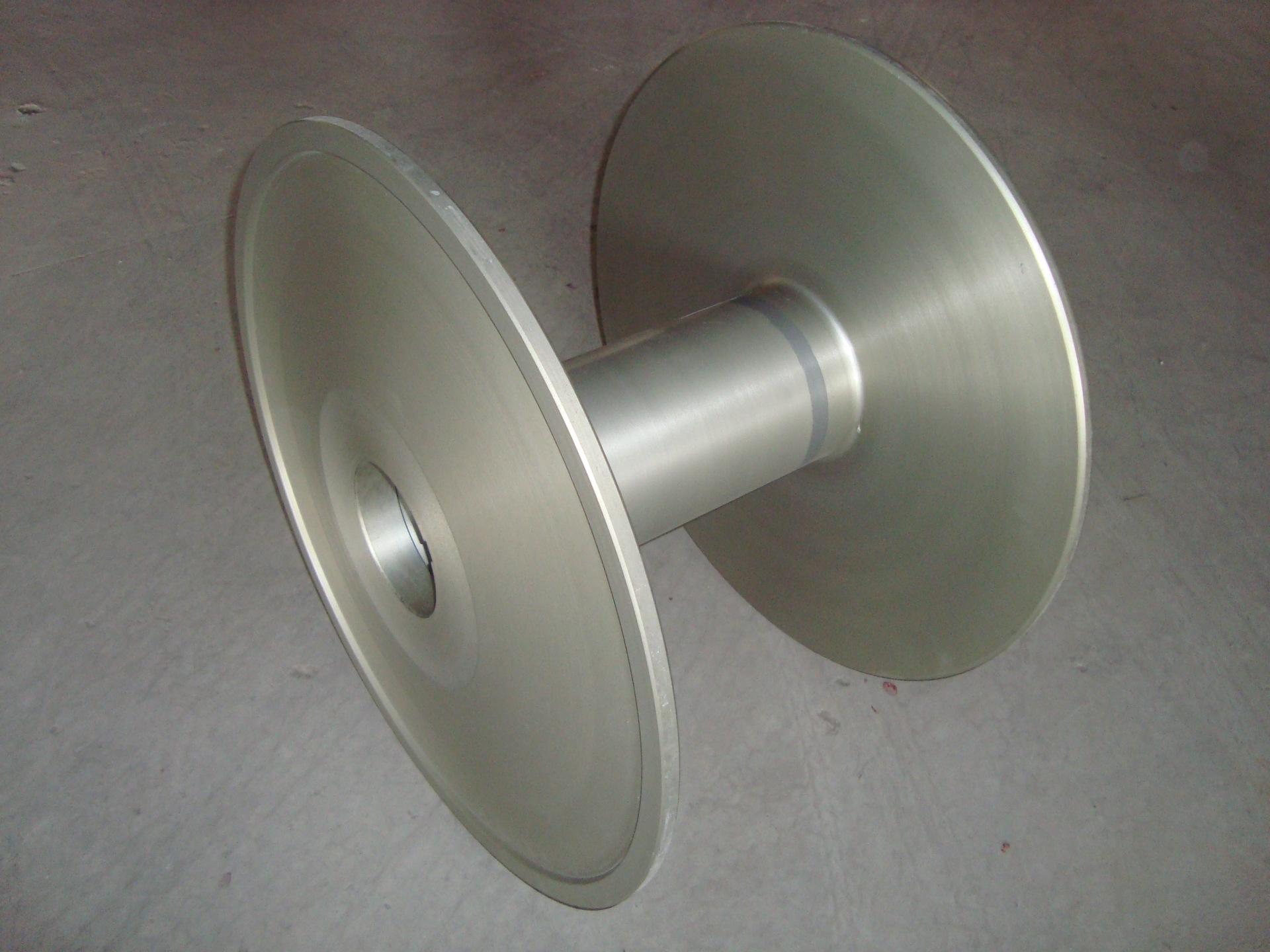 厂家直销 旺旺牌 30寸(30*260)经编机整经 铝盘头