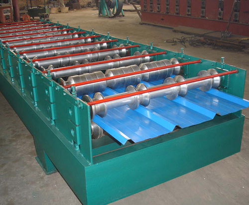 我厂专业生产828圆弧琉璃瓦压瓦机设备