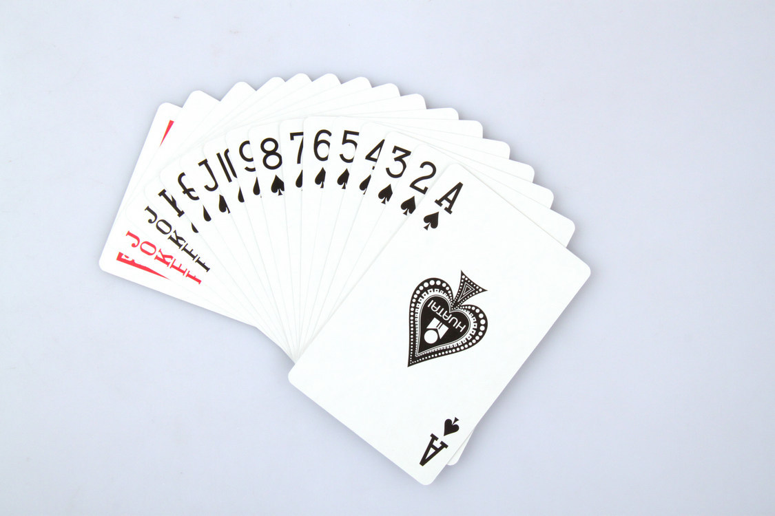 供应高质量新款华太扑克娱乐室内休闲用品