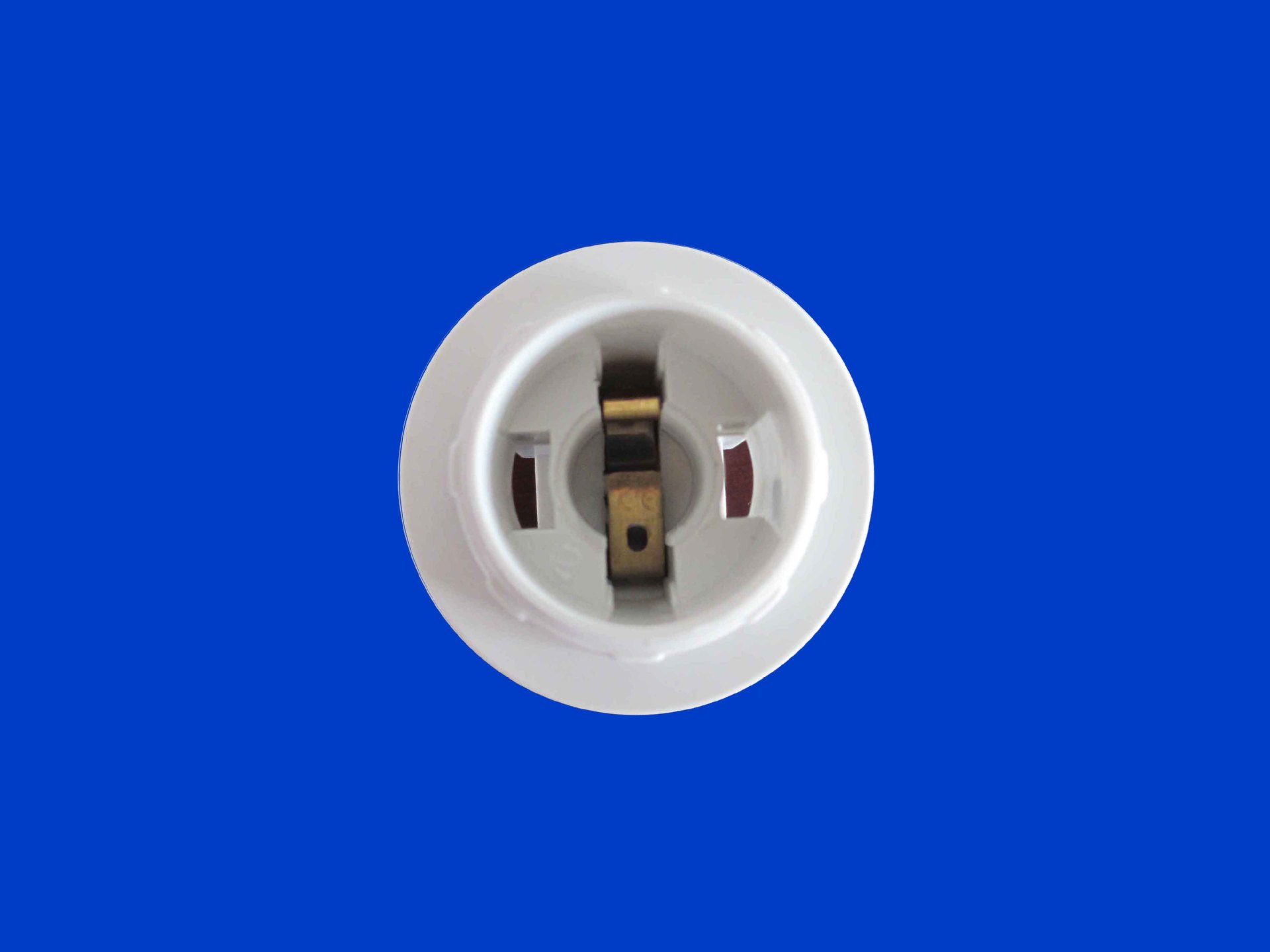 供应e14灯座,球泡灯灯座,直插螺口通用,阻燃pbt材料,塑胶灯座