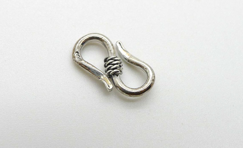 大量供应 银饰配件蛇形绳扣 流行饰品 品质一流