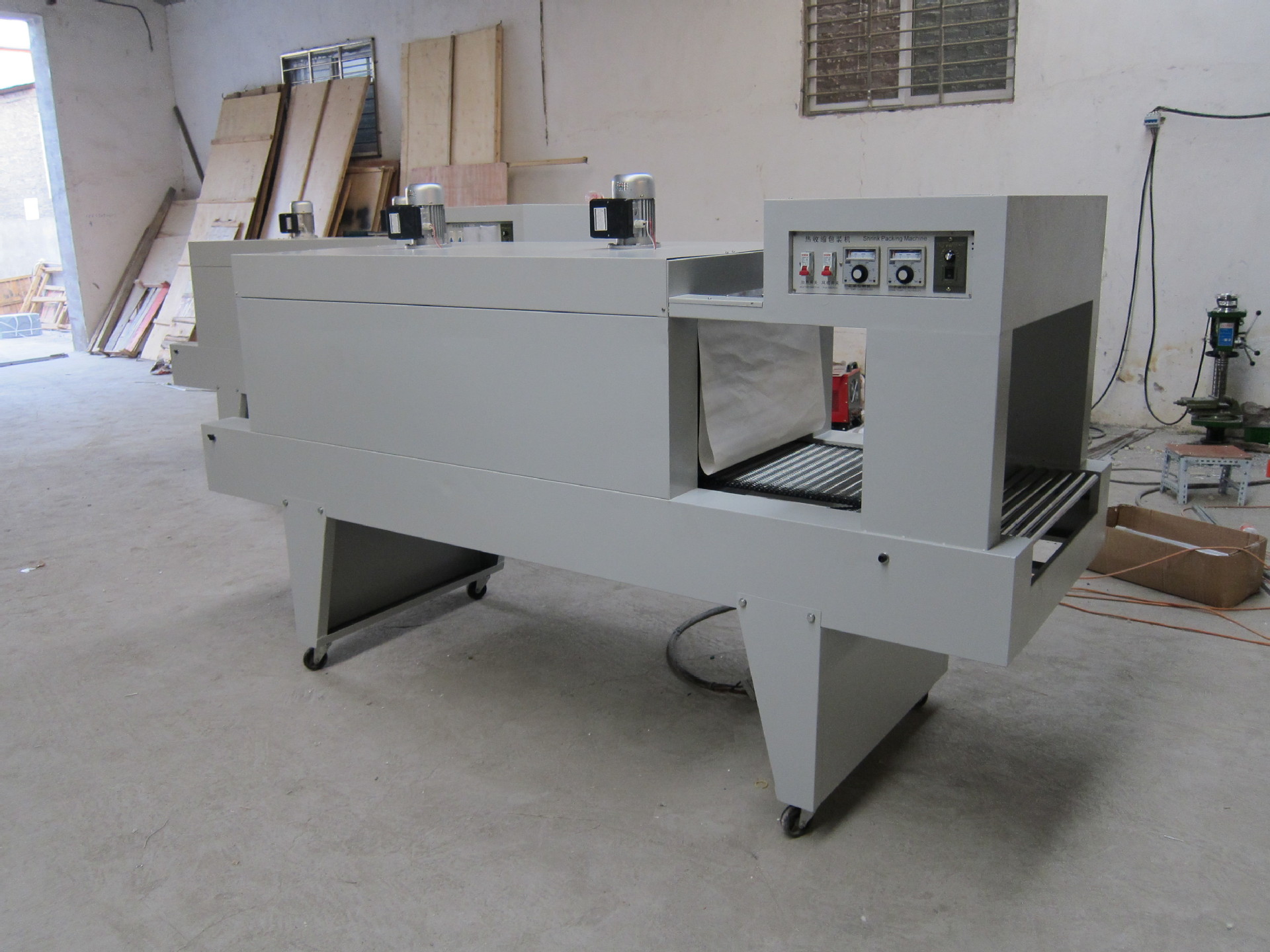 6040型pe膜热收缩包装机