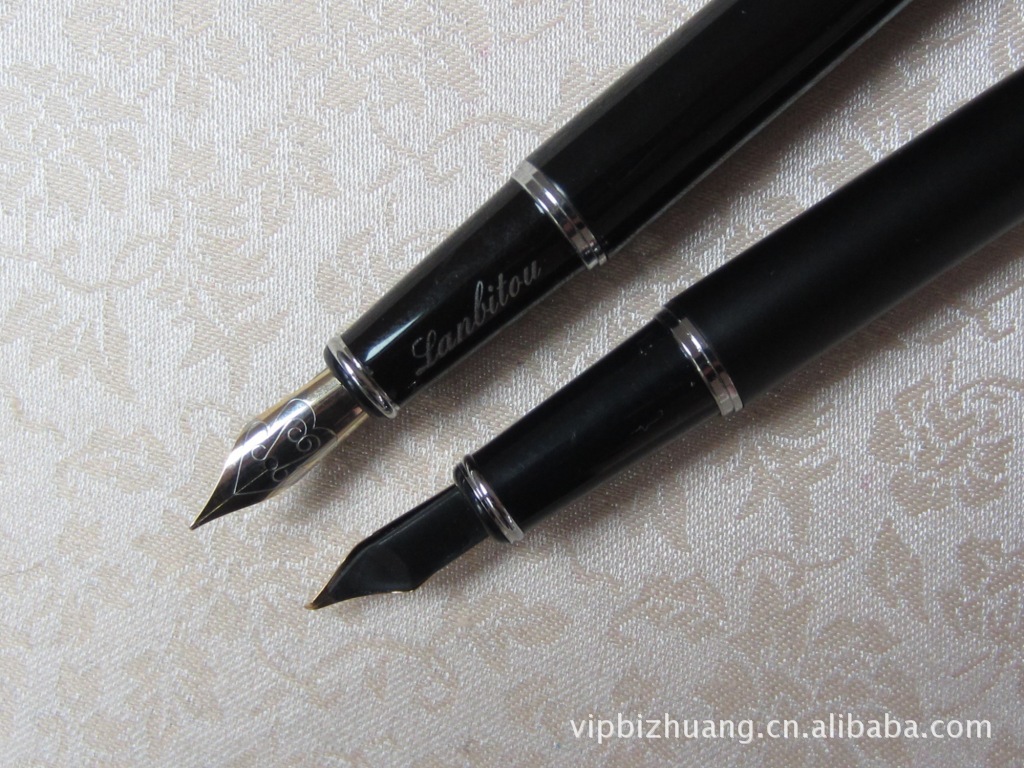 厂家直销烂笔头牌学生财会钢笔950铱金笔墨水笔批发