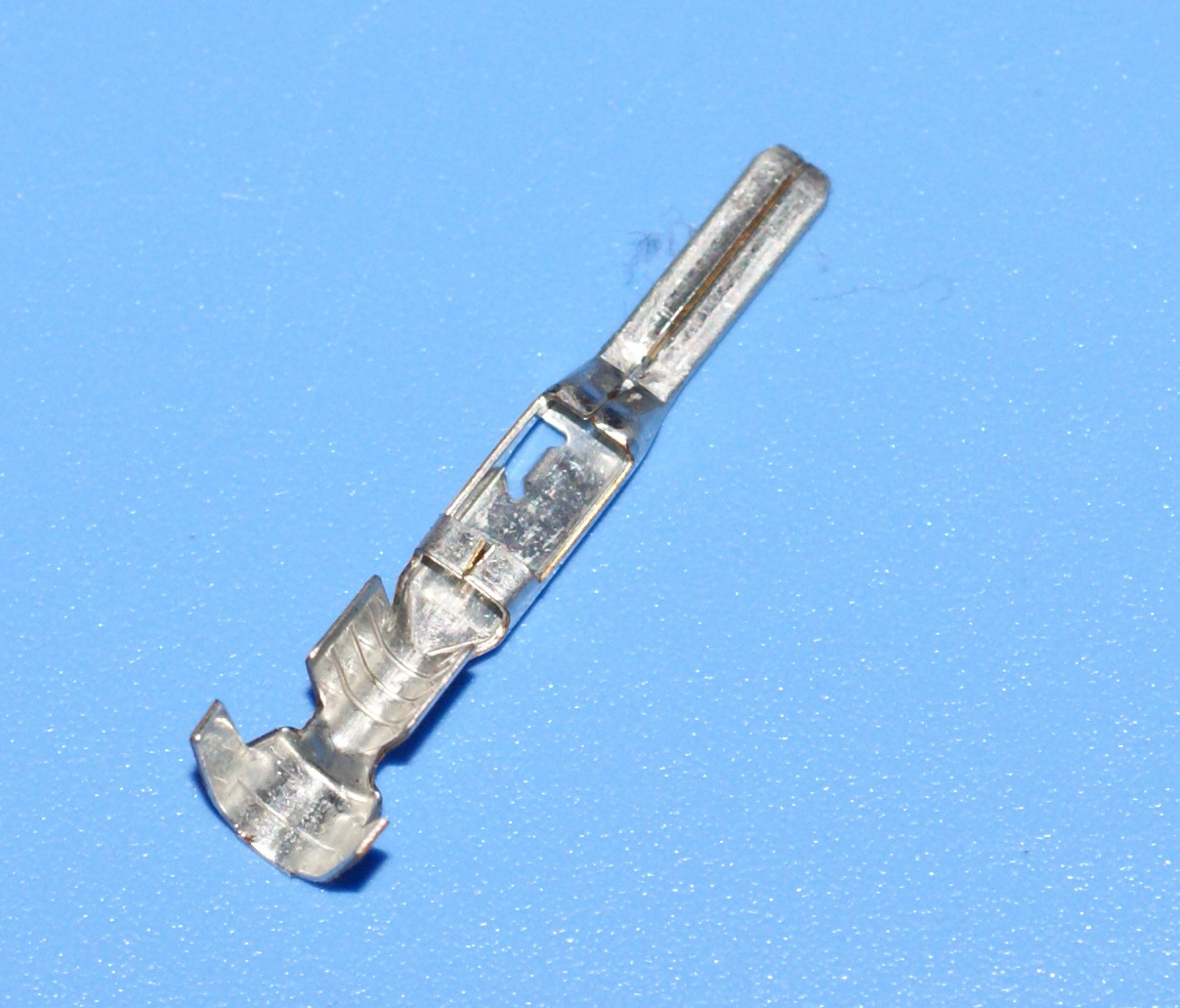 汽车接插件进口德尔福连接器链式端子153047322000pcs盘