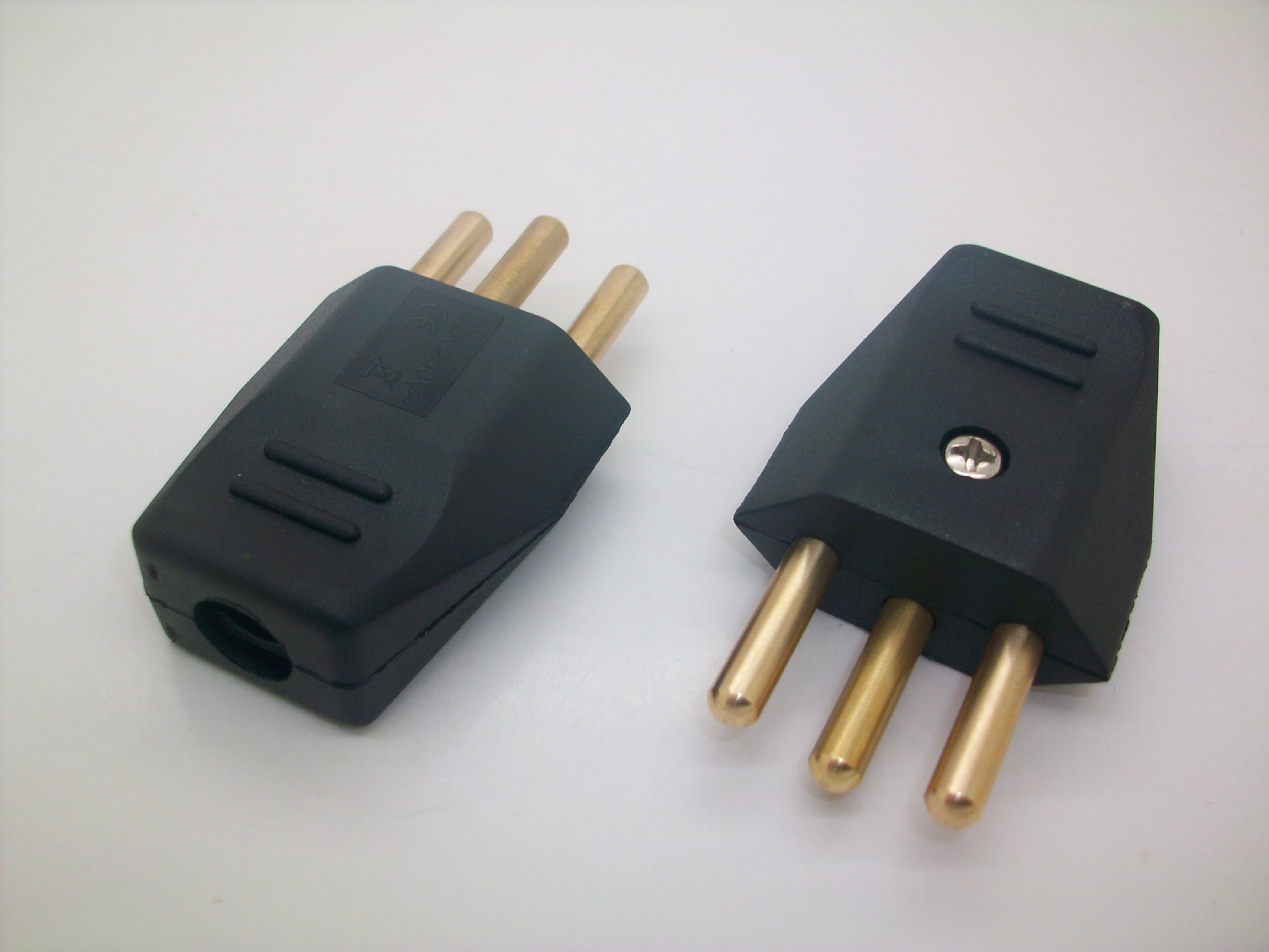 供应yd-163巴西插头