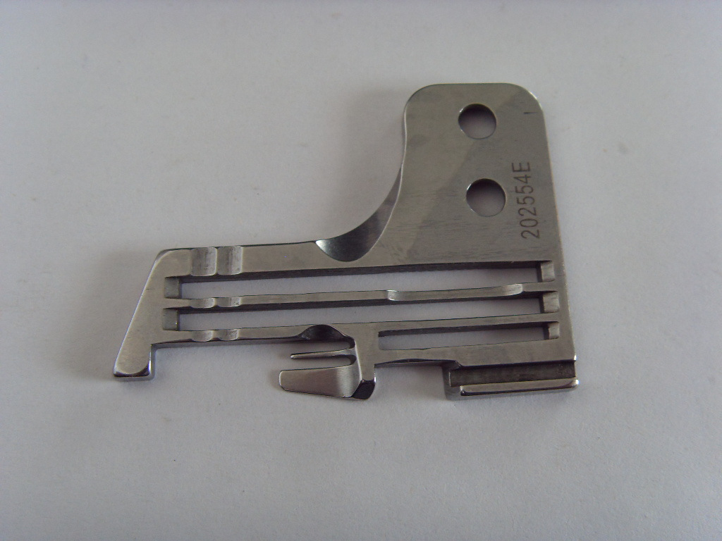 易缝针车是一家专门经营各类缝纫机零件及附件出口的贸易公司,经营