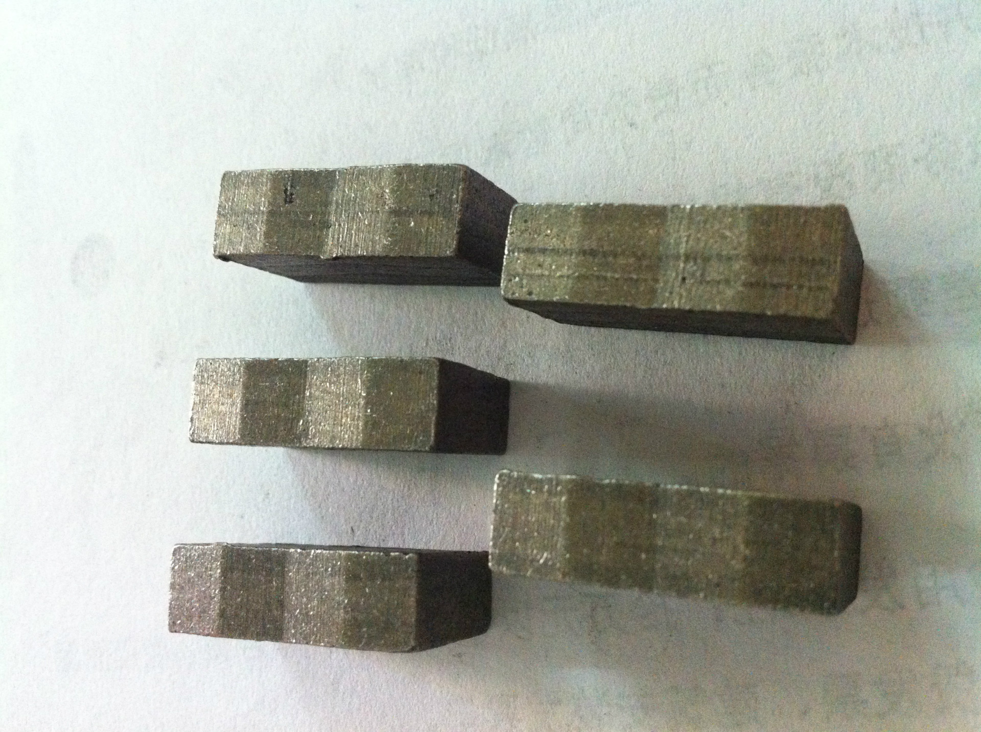 【宏翔金刚石工具】厂家直销多种规格切割石材优质刀头 3.8/4.